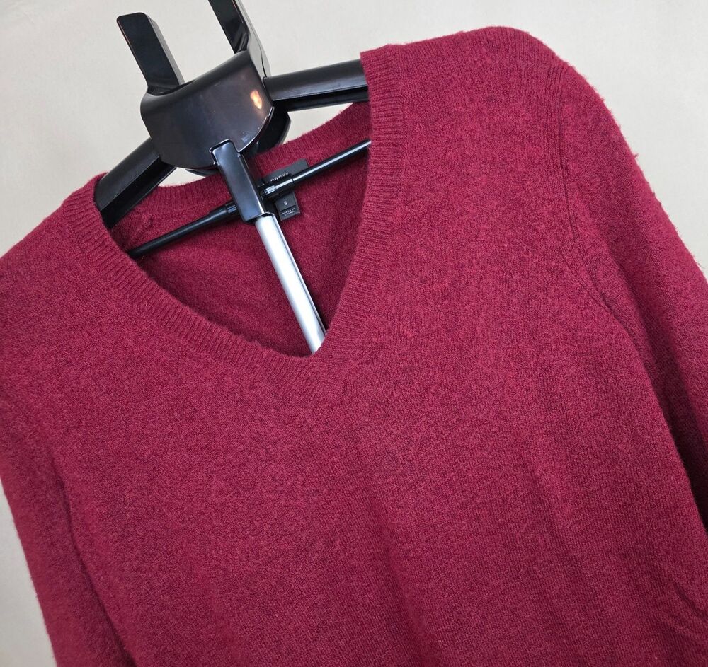J.Crew | Merino Wool Blend V-Neck Sweater| Maroon | Pockets | Small - Picture 4 of 12